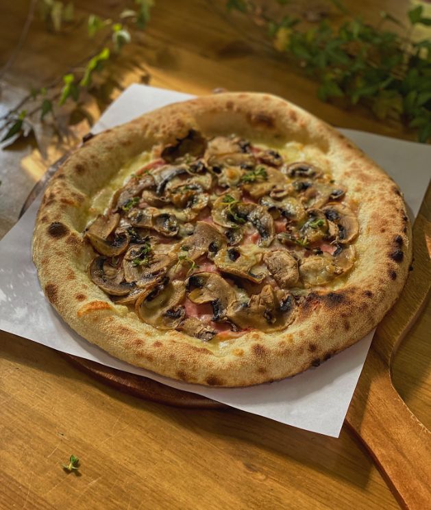 Cotto e funghi